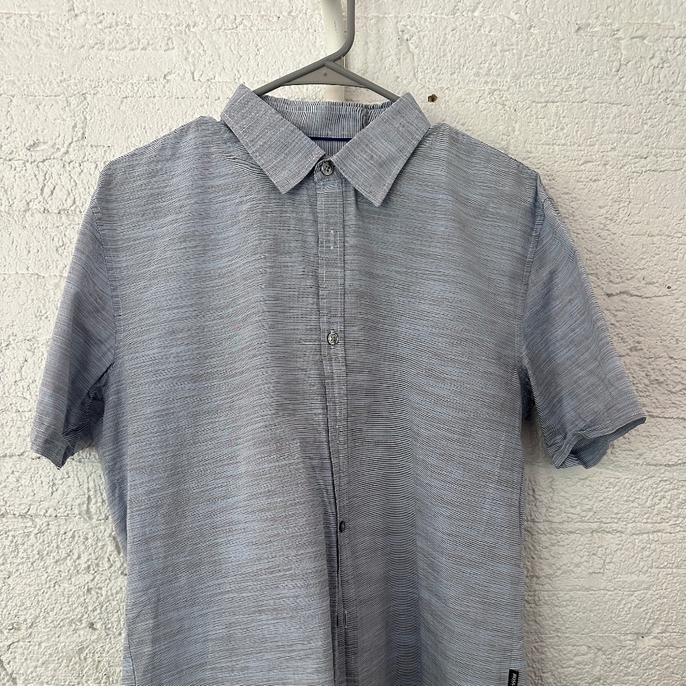 Hugo Boss Mens short sleeve slim fit shirt size large